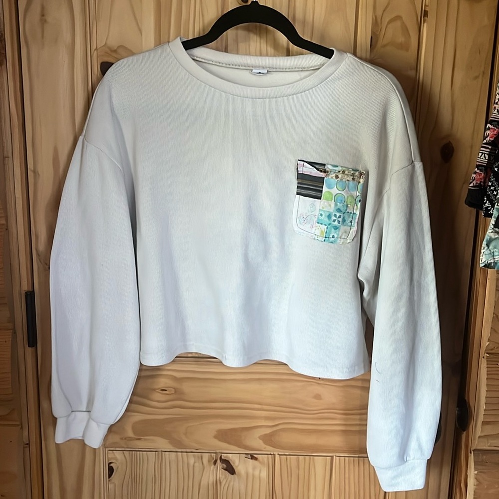 Upcycled Vintage Quilt Star Cropped Sweatshirt